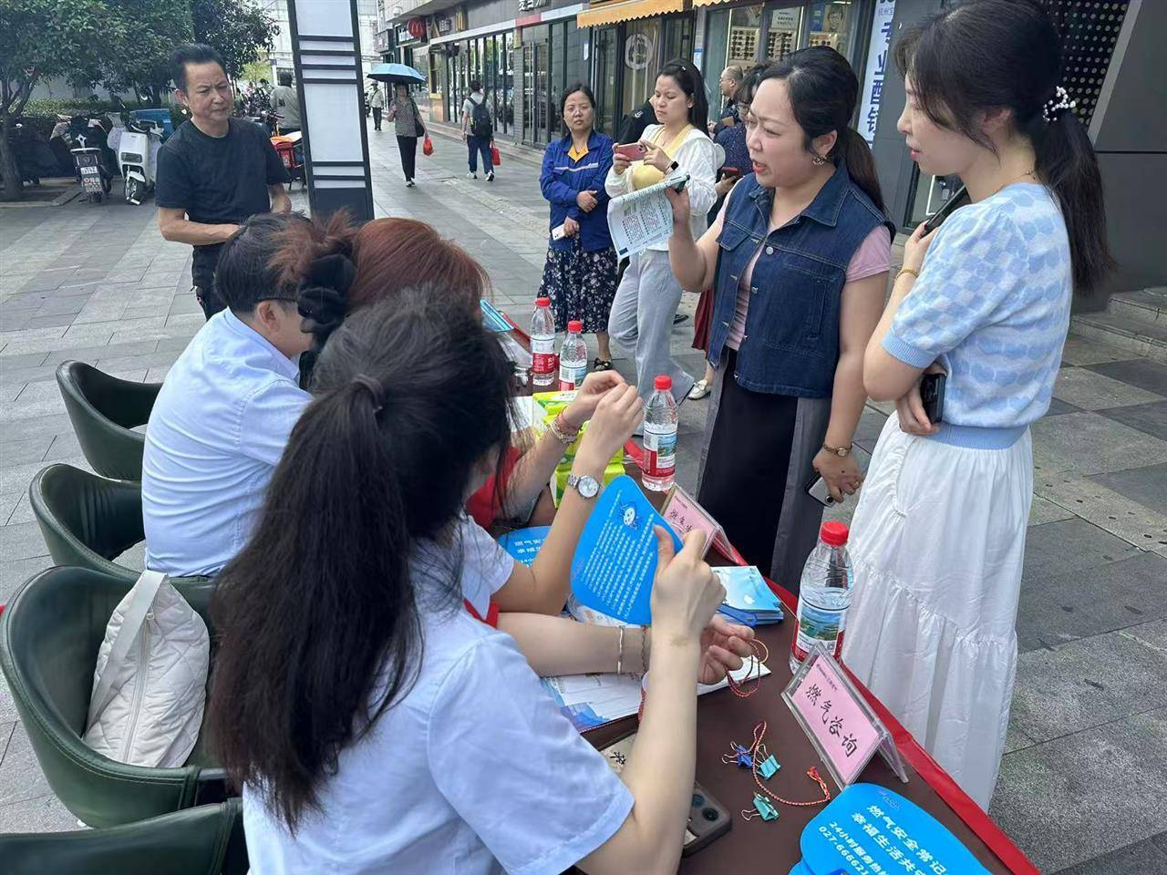 智能電表能否加速<strong></p>
<p>電表計(jì)量箱</strong>？武漢武昌開展“5·20世界計(jì)量日”主題活動(dòng):電表計(jì)量箱